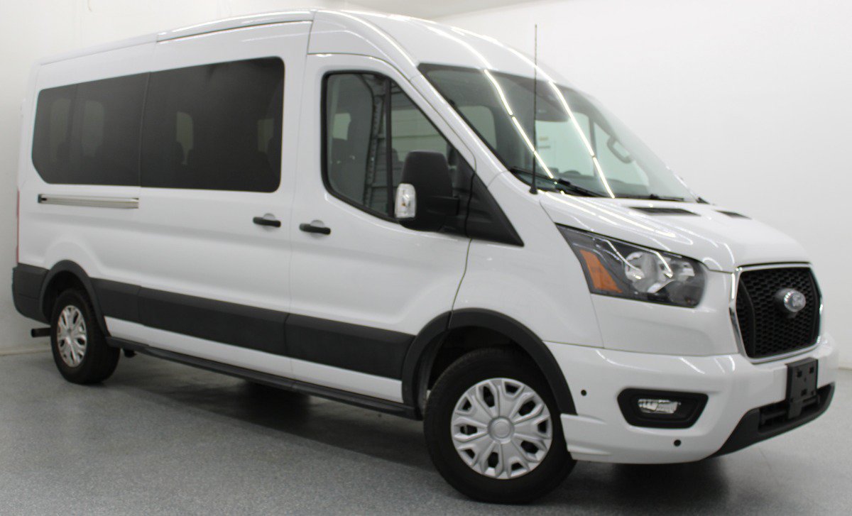 Used 2025 Ford Transit 350 XLT RWD image 1