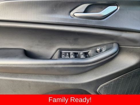 Used 2023 Jeep Grand Cherokee L Laredo w/ Luxury Tech Group I AWD/4WD image 32