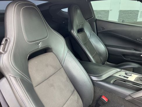 Used 2017 Chevrolet Corvette Stingray Coupe w/ 3LT Preferred Equipment Group RWD image 18