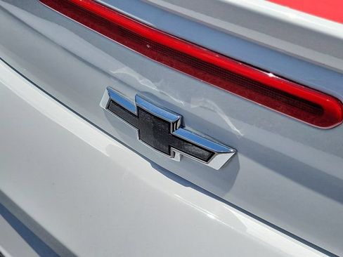 Used 2016 Chevrolet Camaro LT RWD image 5