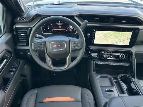New 2026 GMC Sierra 2500 AT4 w/ AT4 Premium Plus Package AWD/4WD image 22