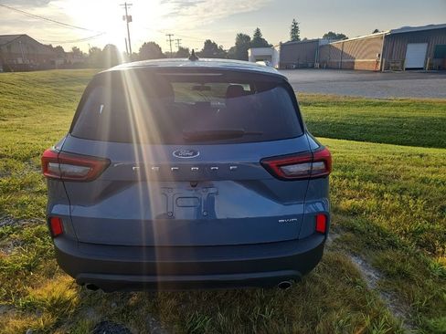 Used 2025 Ford Escape ST-Line Select AWD/4WD image 10