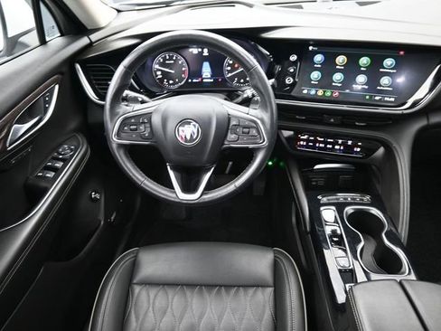Used 2022 Buick Envision Avenir w/ Technology Package II image 27