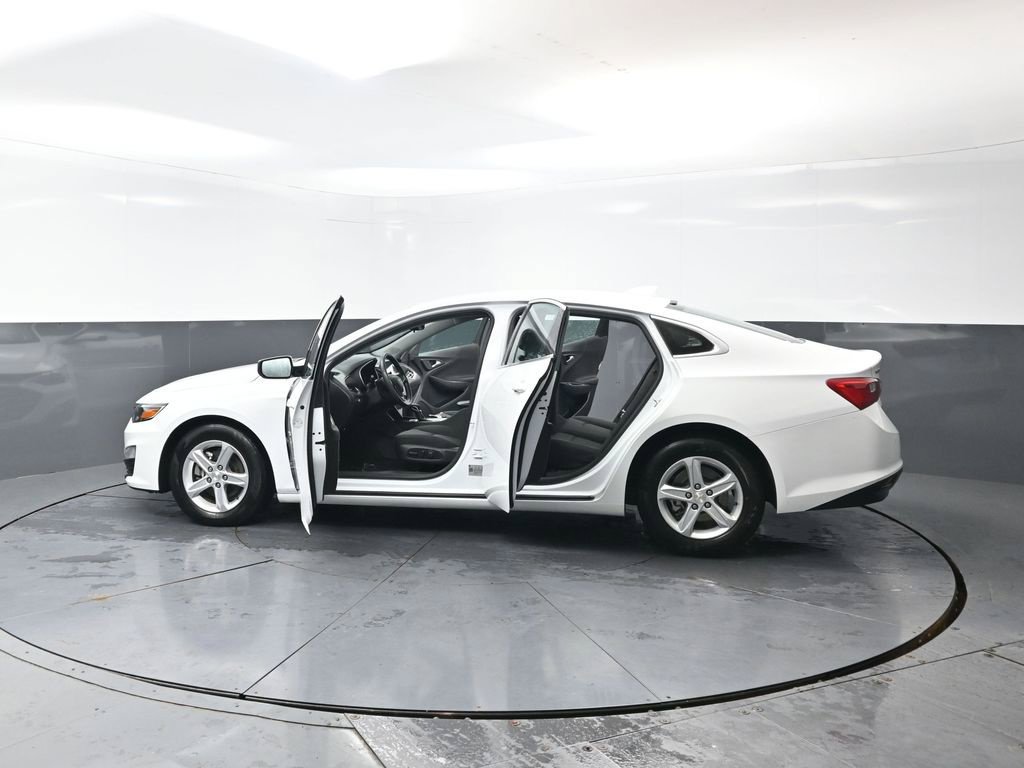 Used 2024 Chevrolet Malibu LT FWD image 58