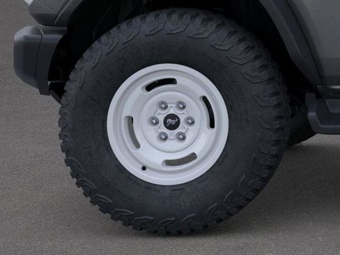 New 2025 Ford Bronco Heritage Edition image 23