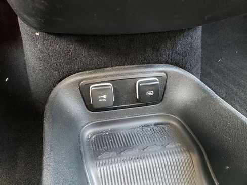 Used 2021 Chrysler Pacifica Touring-L w/ S Appearance Package FWD image 24