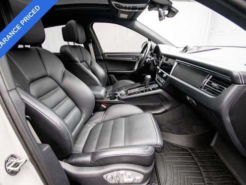 Used 2023 Porsche Macan GTS w/ Premium Package Plus AWD/4WD image 16
