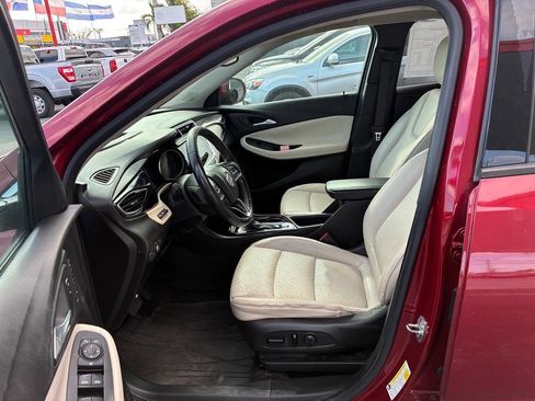 Used 2021 Buick Encore GX Essence w/ Advanced Technology Package FWD image 4