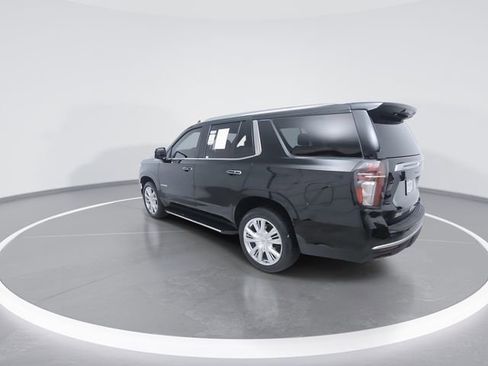 Used 2022 Chevrolet Tahoe High Country AWD/4WD image 5