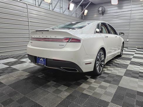 Used 2020 Lincoln MKZ Reserve w/ Elements Package FWD image 5