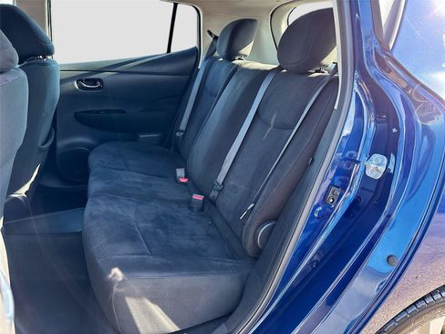 Used 2016 Nissan Leaf SV w/ Premium Package FWD image 25