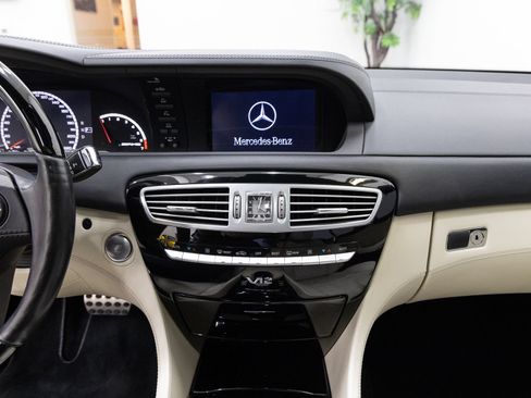 Used 2008 Mercedes-Benz CL 65 AMG image 17