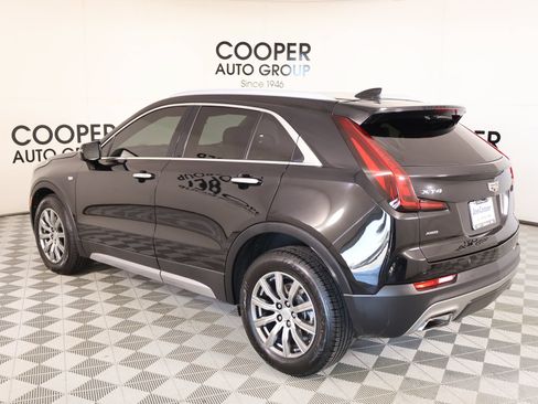 Used 2022 Cadillac XT4 Premium Luxury w/ Safety Alert Package AWD/4WD image 21