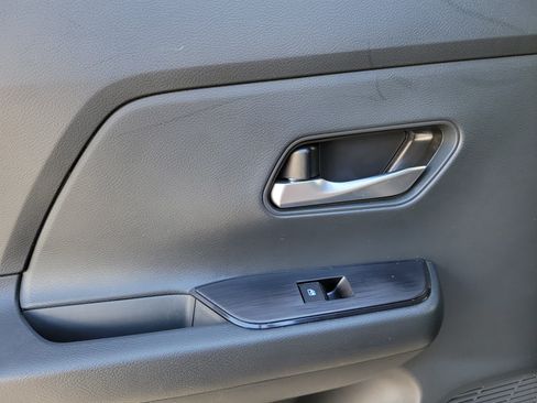 Certified 2025 Nissan Kicks SV w/ Illumination Package FWD image 19