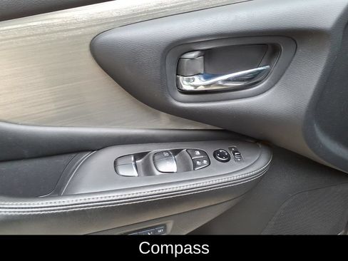 Used 2015 Nissan Murano SL AWD/4WD image 11
