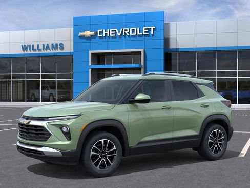 New 2026 Chevrolet TrailBlazer LT AWD/4WD image 2