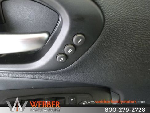 Used 2023 Jeep Cherokee Altitude Lux w/ Lux Elite Package AWD/4WD image 16
