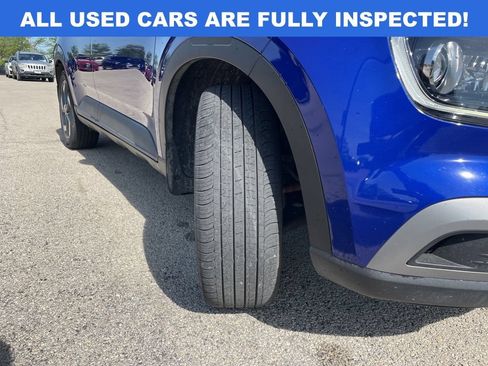 Used 2024 Hyundai Venue Limited FWD image 16