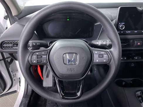 New 2025 Honda HR-V LX image 17