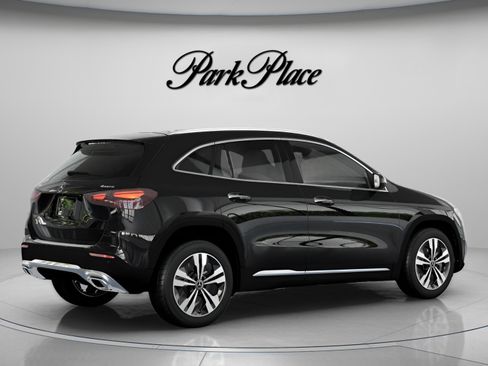 Used 2026 Mercedes-Benz GLA 250 4MATIC image 22