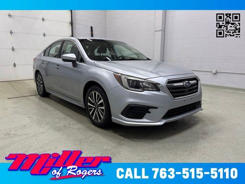 Used 2018 Subaru Legacy 2.5i Premium w/ Popular Package #1 AWD/4WD image 1