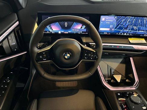 Used 2025 BMW X3 xDrive30i w/ Convenience Package image 25