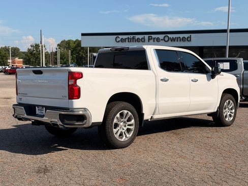 Used 2025 Chevrolet Silverado 1500 LTZ w/ LTZ Premium Package AWD/4WD image 12