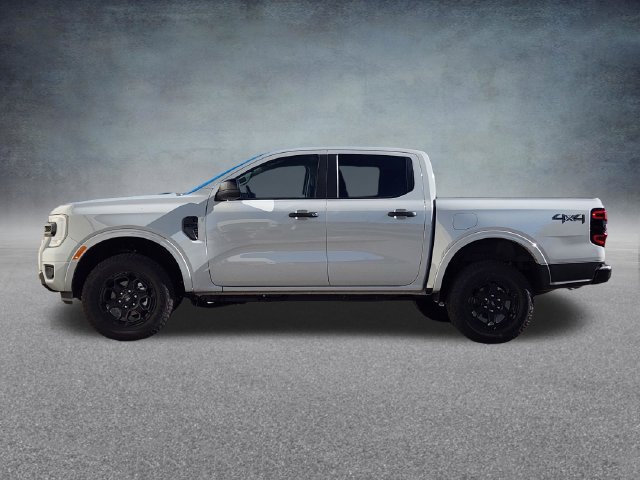 New 2026 Ford Ranger XLT w/ Black Appearance Package AWD/4WD image 23