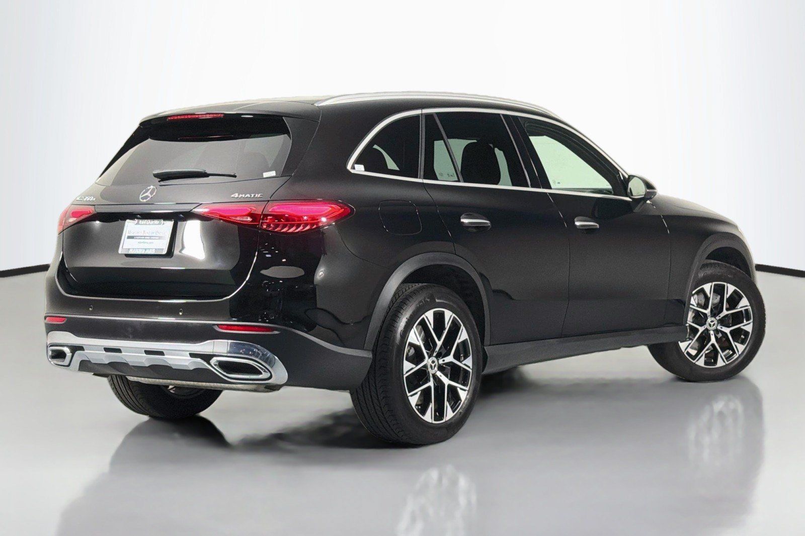Certified 2025 Mercedes-Benz GLC 350e 4MATIC image 13