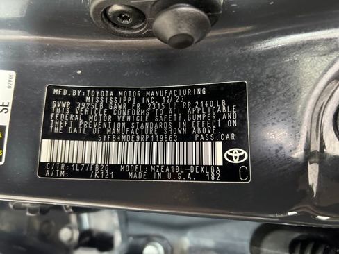 Used 2024 Toyota Corolla LE image 26