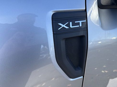 Certified 2023 Ford Maverick XLT w/ XLT Luxury Package image 3