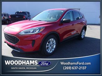 Certified 2022 Ford Escape SE w/ Convenience Package FWD video 1