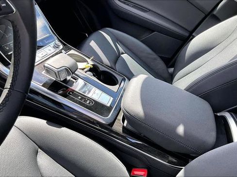 Used 2023 Audi Q7 3.0T Prestige w/ Prestige Package AWD/4WD image 23