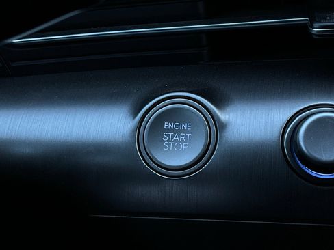 Used 2025 Hyundai Kona SEL image 29