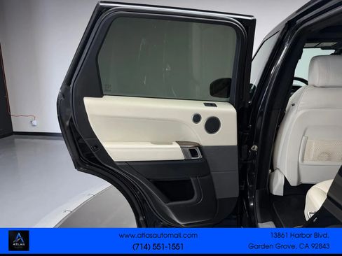 Used 2015 Land Rover Range Rover Sport Supercharged AWD/4WD image 16