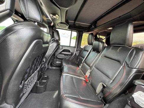 Used 2021 Jeep Wrangler Unlimited Rubicon AWD/4WD image 27