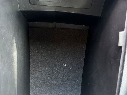 Used 2019 Ford Fusion SE FWD image 25