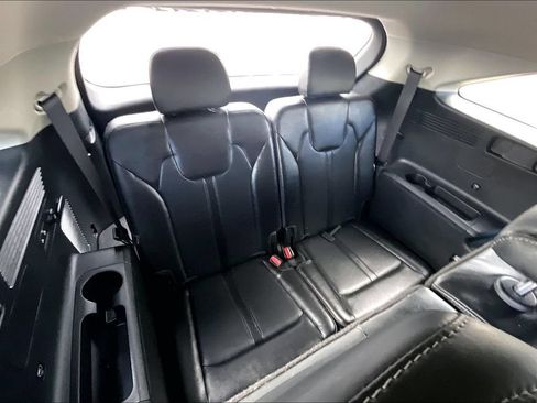 Used 2022 Kia Sorento S AWD/4WD image 37