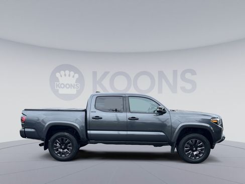 Used 2022 Toyota Tacoma Limited w/ Nightshade Package AWD/4WD image 8