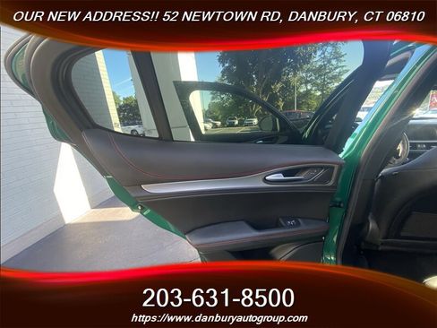Used 2025 Alfa Romeo Stelvio Tributo Italiano w/ Active Assist Plus Package AWD/4WD image 16