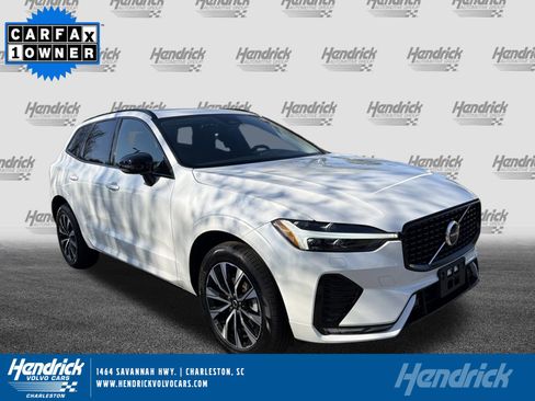 Certified 2025 Volvo XC60 B5 Core image 1