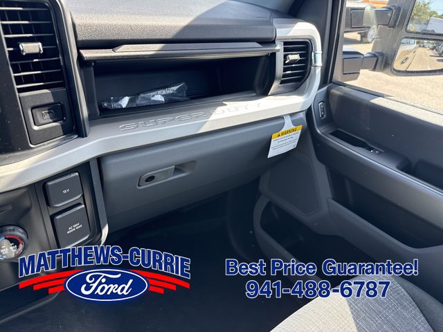 New 2026 Ford F250 XLT w/ FX4 Off-Road Package AWD/4WD image 25