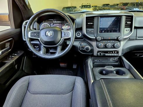 Used 2019 RAM 1500 Big Horn AWD/4WD image 22