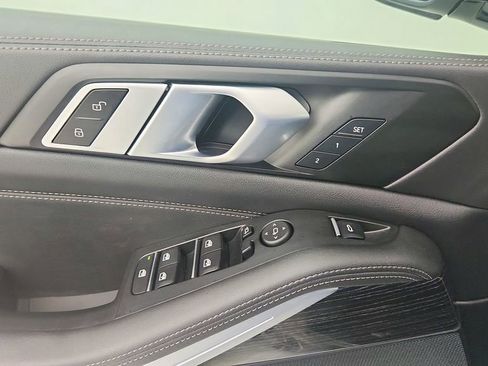 Used 2024 BMW X5 xDrive40i w/ M Sport Package image 24