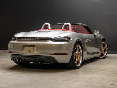 Certified 2022 Porsche 718 Boxster RWD image 8