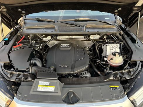 Used 2018 Audi Q5 2.0T Premium Plus w/ Premium Plus Package image 33