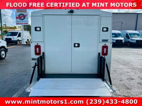 Used 2019 Ford Transit 350 138 w/ Interior Upgrade Package image 47