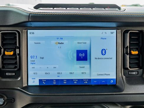 Used 2024 Ford Bronco Badlands image 25