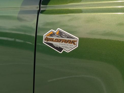 Used 2023 Ford Bronco Wildtrak image 9