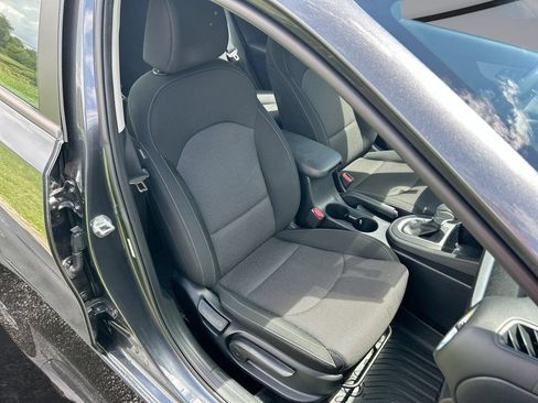 Used 2024 Kia Forte LX FWD image 29